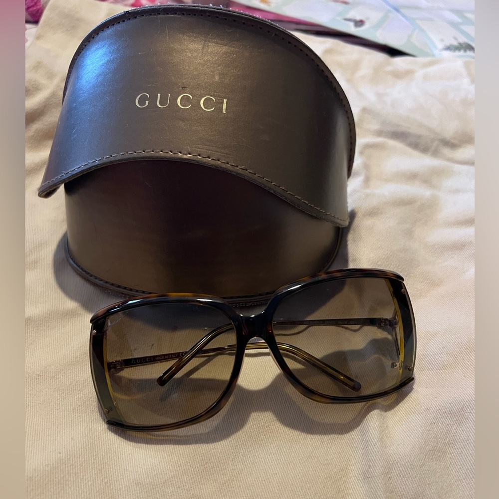Authentic GUCCI sunglasses with case